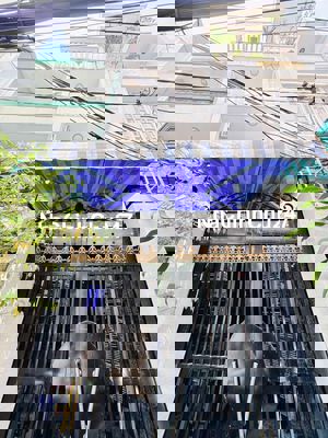 BÁN NHÀ CHÍNH CHỦ ĐANG Ở KHU AN NINH TTT P4 Q4