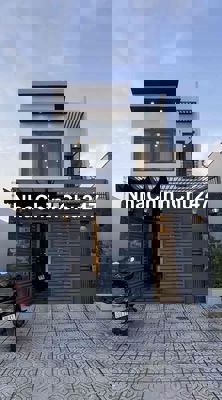 CHÍNH CHỦ GỬI BÁN NGAY CĂN NHÀ Ở KHU VỰC TP.HCM