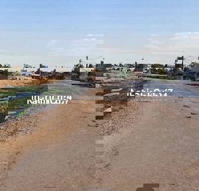 Bán đất mặt tiền đường đất đỏ xã định an  khu Dầu Tiếng .BD