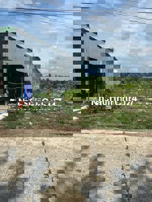 Kẹt nợ bán gấp 250m2 đất thổ cư  xây trọ giá 570tr.