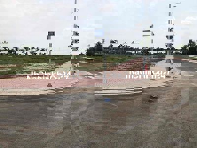 lô gốc 6x15 thổ cư xây dựng tự do đường nhựa 10m