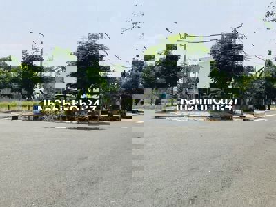 GÓC 107,5 m2 KHU DÂN CƯ XUYÊN Á