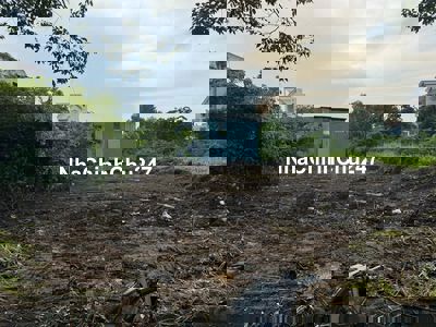 BÁN 150M2 NẰM TRÊN TRỤC ĐƯỜNG CHÍNH TRONG KDC VĨNH PHÚ 1- FULL THỔ CƯ