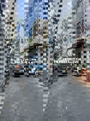 NHÀ ĐẸP CHÍNH CHỦ 3 THÁNG 2 QUẬN 10 - 8PN - HẺM XE TẢI- 12.6 TỶ