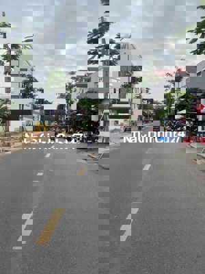 Mặt tiền đường A4 Đông Tăng Long, lô đất 100m2 thổ cư, vị trí đẹp