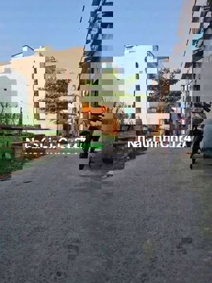 Bán đất thổ cư 1/hhg gần chợ đường 4×21 giá 2ty7