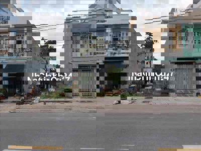 Bán đất Dĩ An xây tự do, khu dân cư ngay Vincom ngã tư 550.