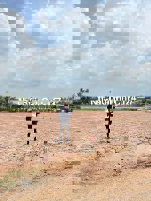 Chính chủ bán lô đất 220m2 gần Đường 3/2 - Vinhomes Hậu Nghĩa