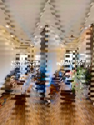 CHỦ NHÀ CẦN BÁN NHANH CĂN NHÀ SÁT LIỀN KỀ ĐÔNG LA- HOÀI ĐỨC