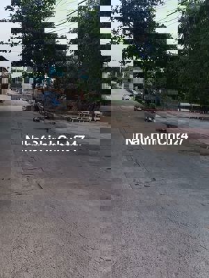 Bán đất - Xã Hiền Ninh( Sóc-Sơn)- 2 Mặt Đường -  90 m2 -Full -2,75 Tỷ