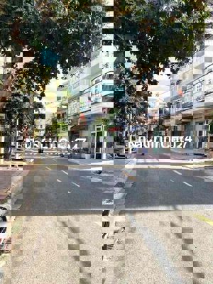 Đất Xây Biệt Thự Mặt Tiền P2