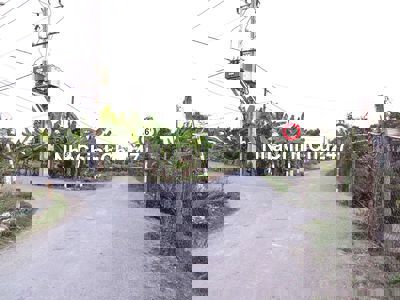 Mặt tiền đường nhựa, Hưng Long 5tr/m2 chính chủ