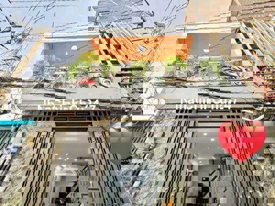 NHÀ PHỐ GÒ VẤP CHỦ BỂ NỢ BÁN LỖ