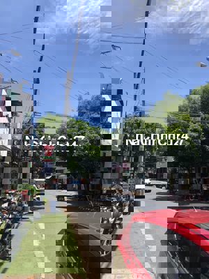 MẶT TIỀN HÀN THUYÊN - THỐNG NHẤT CẠNH GA METRO - NGANG 12M - 150 TR/M2