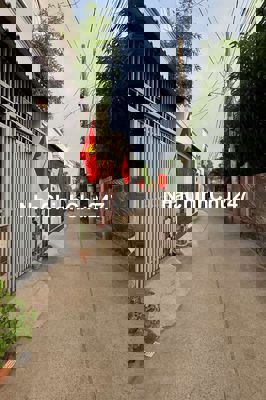 CHÍNH CHỦ BÁN NHANH Nhà đúc 1 lầu 130m2 đường xe hơi