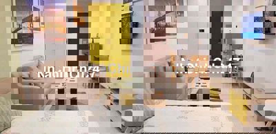 Chính chủ cho Ofictel sky center giá 11tr  LH :***