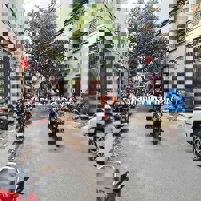 CHDV NGAY GA T3, DÒNG TIỀN 25TR/THÁNG, 4,2x12, HƠN 10 TỶ TL