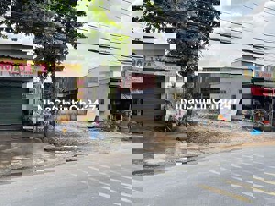 Tôi chính chủ kẹt tiền nên bán miếng đất này để về quê ở luôn