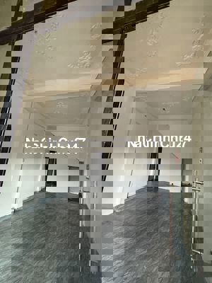 Nhà mặt tiền 45m2, 5 phòng ngủ, đường Hải Phòng, gần ga Đà Nẵng