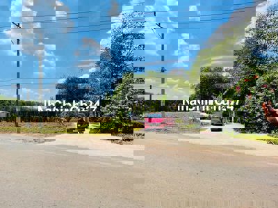 Lô đất Dầu Tiếng mặt tiền đẹp sát chợ 200m², có sẵn 100m² TC Giá 550tr