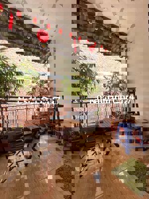 Nhà Tân Sơn Nhì, Tân Phú.Góc 3 mặt tiền. 3 tầng 3PN 3WC. Không lộ giới