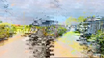 Cần bán lô đất thổ cư 545m2 mặt tiền đường xe hơi, ngay TT Phước Bửu