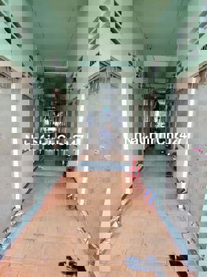 6.8 TỶ – DÃY TRỌ 45 PHÒNG + 2 KIOT – GẦN KCN VSIP1 – THU 45TR/THÁNG