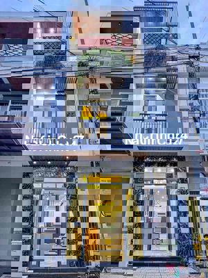 Nhà 1 trệt 2 lầu xây mới Khu Dân Cư Đại Học Y Dược Cần Thơ