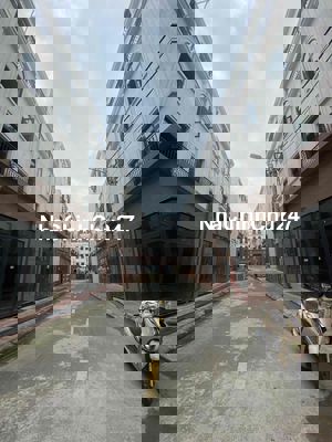 Chính chủ cần bán nhanh căn liền kề shophouse tại Sơn Đồng Center