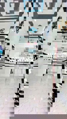 Mình chính chủ cần bán nhà ccvb đường tây lân 4 bà điểm hóc môn,40m2