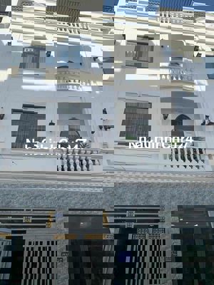 CẦN TÌM CHỦ MỚI CHO TOÀ NHÀ CĂN HỘ DỊCH VỤ VỚI DIỆN TÍCH 300M2.