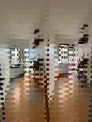 Gia chủ thiện chí bán,Nhà hoàn thiện đẹp lung linh