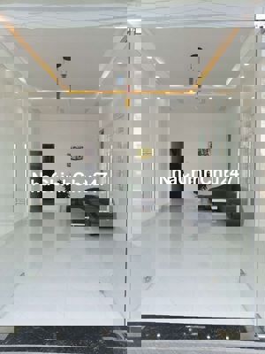 Cc càn bán nhà mặt tiền đường 7m5