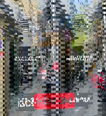 Nhà sổ hồng riêng ngay chủ cách Lê lợi 200m gần chợ hóc môn