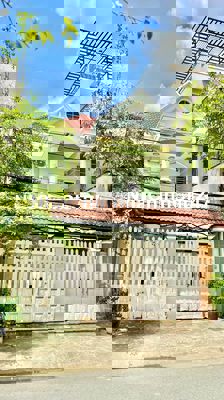 Hiếm - ngang 7x21 mặt tiền đường số Cư Xá Ngân Hàng Q7 giá 20.5 tỷ