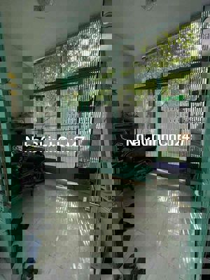 Nhà mặt tiền kinh doanh đường số 53 Hiệp Bình Chánh, 64m2 full thổ cư.