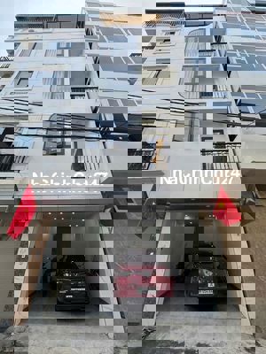 Chủ cần bán gấp nhà Cầu Giấy 7 tầng thang máy 39m nhỉnh 8 tỷ