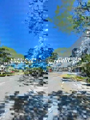 ĐẤT 2 lô 240m2 MẶT TIỀN NGUYỄN TẤT THÀNH