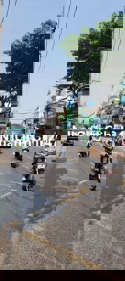 Bán đất mặt tiền đường 16m, vỉa hè, dòng tiền, chợ đầu mối 9,35 tỷ bl