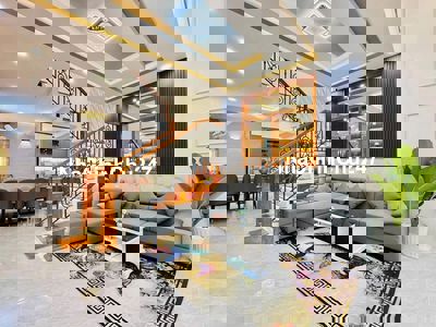 Chủ chuyển công tác ra Hà Nội bán căn Đường Đồng Nai p15 q10. 3,930tỷ