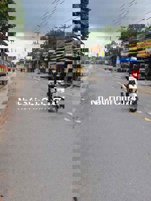 Bán đất tặng nhà cấp 4 mặt tiền Huỳnh Minh Mương 234m2. SHR . KDCHH