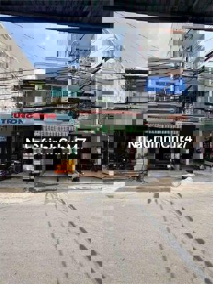 MẶT TIỀN CHỢ CHUYỂN ĐỊNH CƯ BÁN GẤP NHÀ 1T1L  BÌNH CHÁNH !!