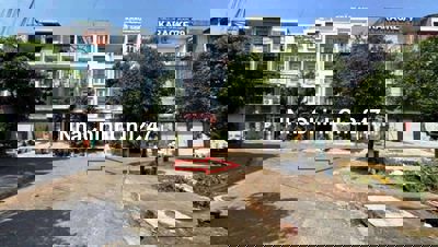 Đất Góc 2 Mặt Tiền Đường Nhánh Lê Văn Việt , Quận 9 _ Hướng Đông Nam