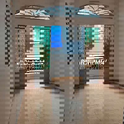 Nhà chính chủ chưa qua đầu tư 50m2, 3 tầng, 6 tỷ, Tôn Thất Thuyết Q4.