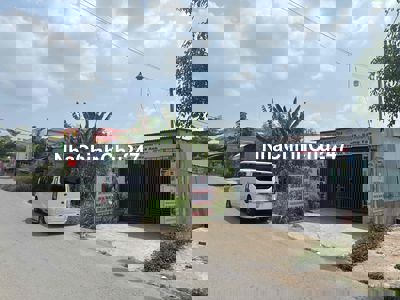 Cần bán đất mặt tiền Thân Nhân Trung  giá thương lượng