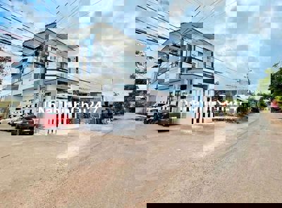 🏡 Nhà góc 2 mặt tiền cuối Ymoal rẻ trái