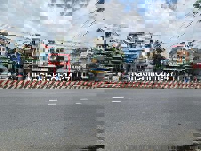 Đất 196m mặt tiền kinh doanh Vip đối diện Vincom550 Tp Dĩ An