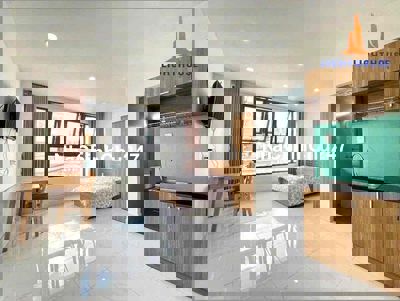 PHÒNG CỬA SỔ FULL NỘI THẤT NGAY MẶT TIỀN ĐƯỜNG TRƯỜNG CHINH - CẦU TL