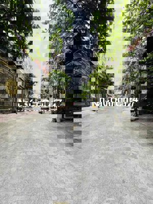 BÁN 2 CĂN NHÀ Khu Dân Cư Sát VẠN PHÚC CITY