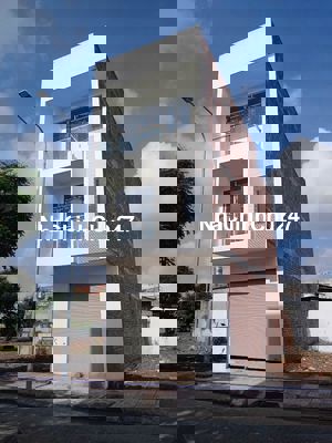 Chính chủ bán nhà 1 trệt 2 lầu siêu đẹp mới 100%